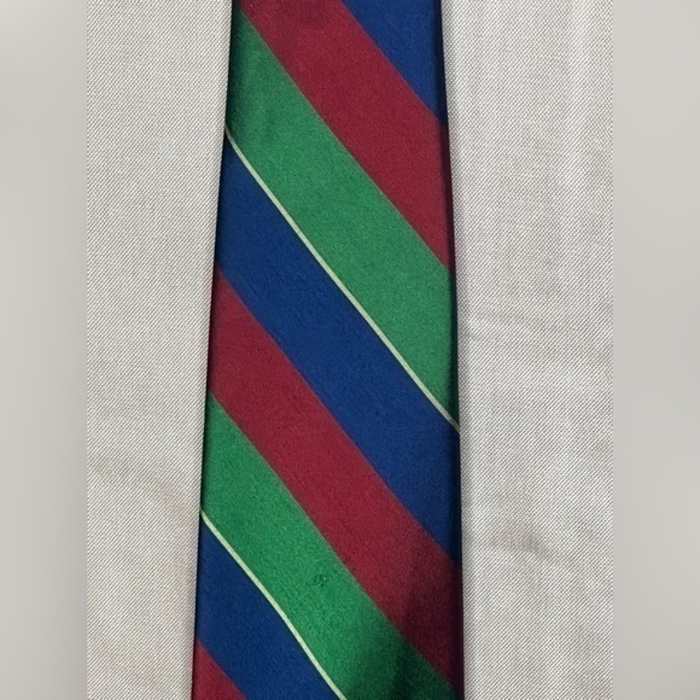 Wemlon by Wembley vintage men’s tri-color red blue green necktie